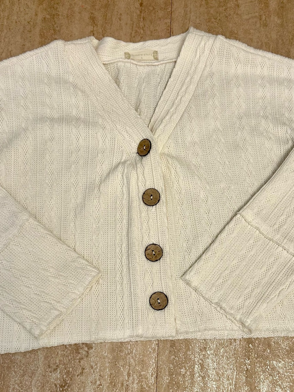 Women’s Altrd state S cream color v neck cropped cardigan large brown buttons